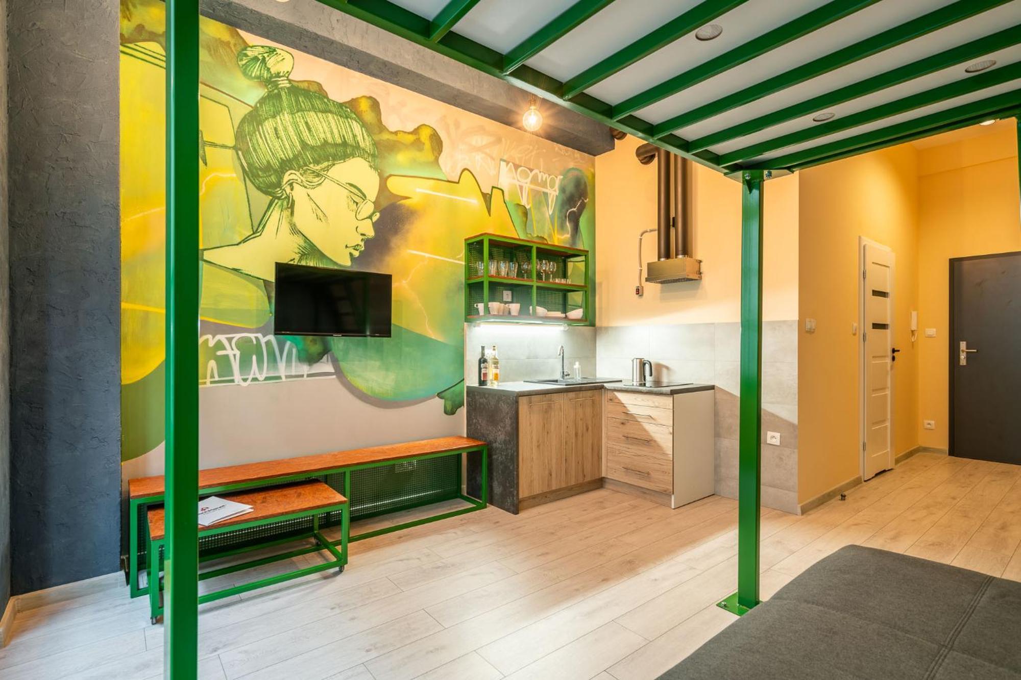 Graffiti Apartments Вроцлав Экстерьер фото